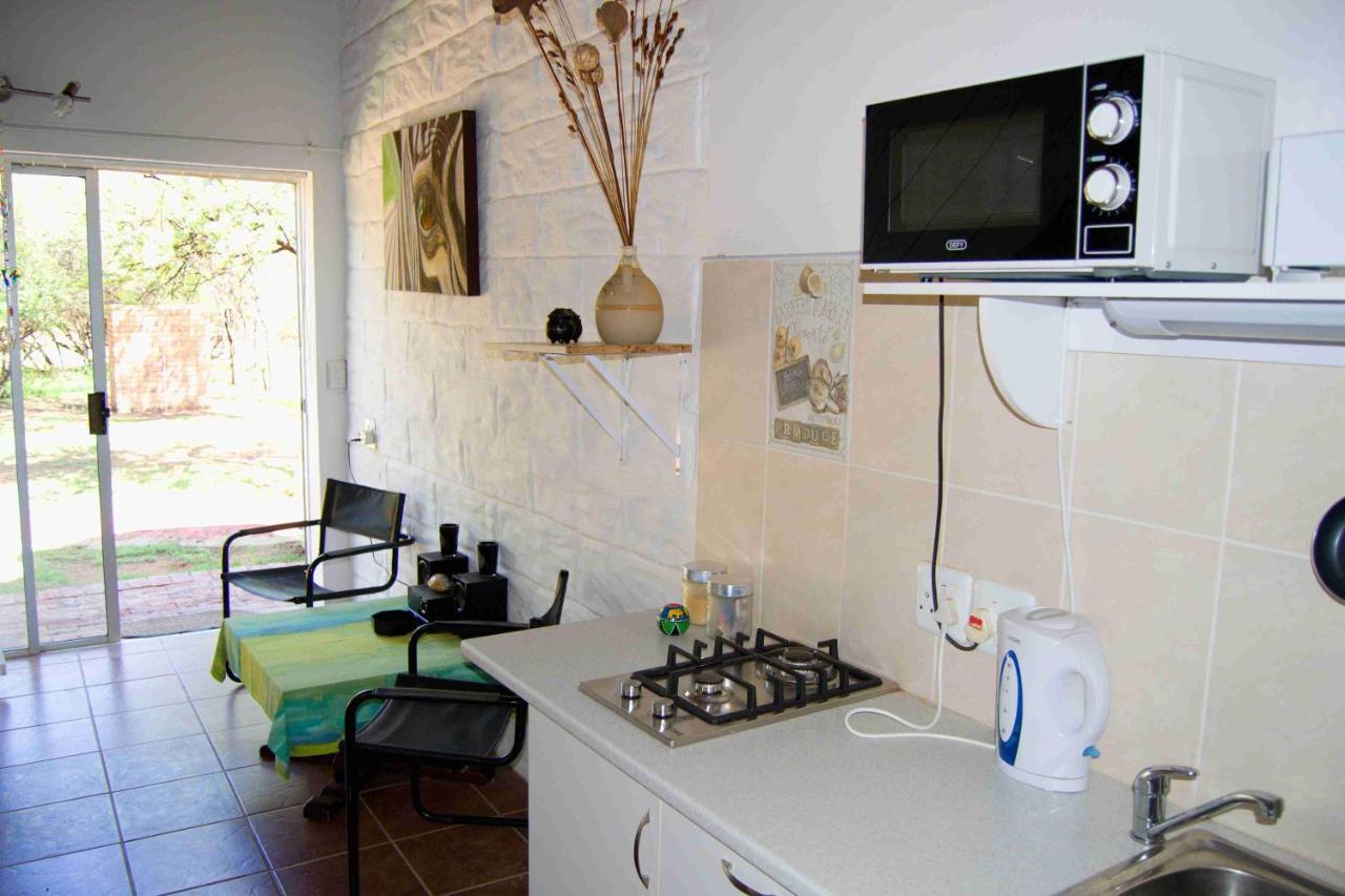 Suzie'S Loft - Nude - Suneden Family Naturist Resort Pretoria Exterior photo